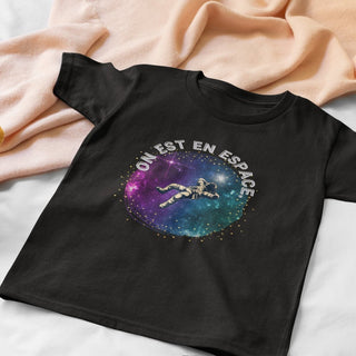On est en espace | We are in space Women's Relaxed T-Shirt iAngelArt Shirts & Tops